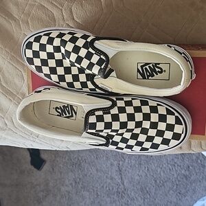 Checkers vans